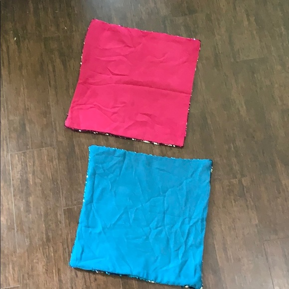 Reversible Sequin Pillow Covers 15x15 - Picture 6 of 6